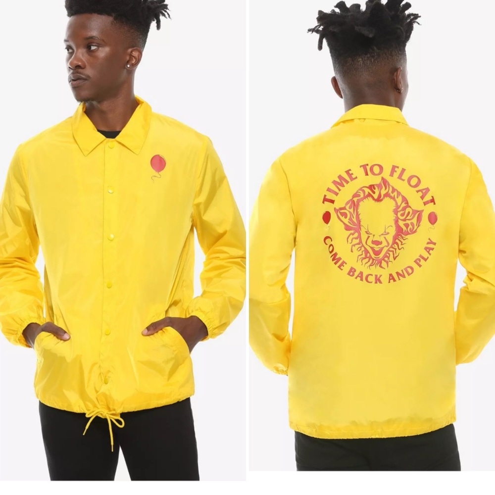 Hot Topic IT Chapter Two Pennywise Windbreaker Sz Medium Halloween Cosplay